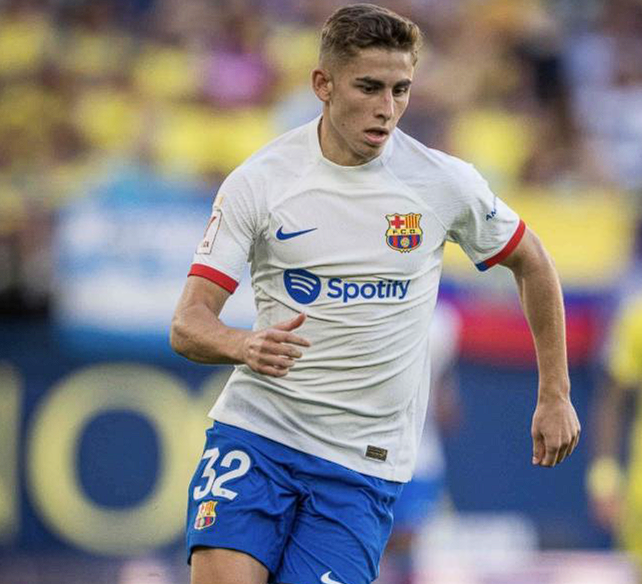 費(fèi)爾明社交媒體發(fā)文激勵(lì)巴薩：雖敗猶榮，斗志永存