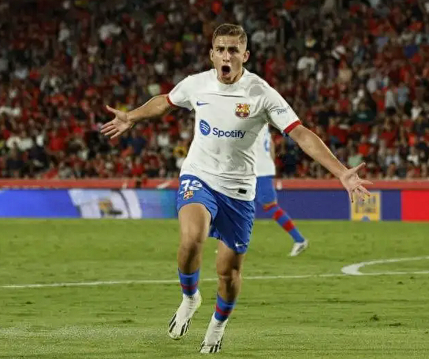 費(fèi)爾明社交媒體發(fā)文激勵(lì)巴薩：雖敗猶榮，斗志永存